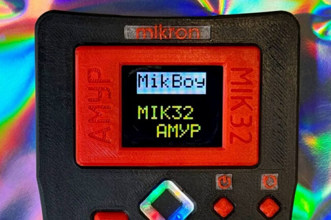 &laquo;Микрон&raquo; представил отечественную консоль MikBoy &mdash; на полностью российском контроллере RISC-V