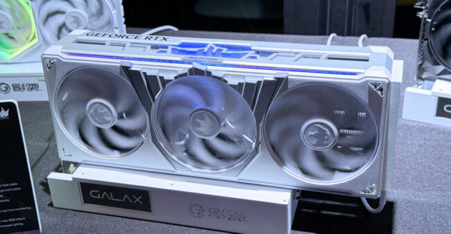 Galax показала концепт GeForce RTX 6090 Hall of Fame &mdash; четыре вентилятора и кристаллы Swarovski
