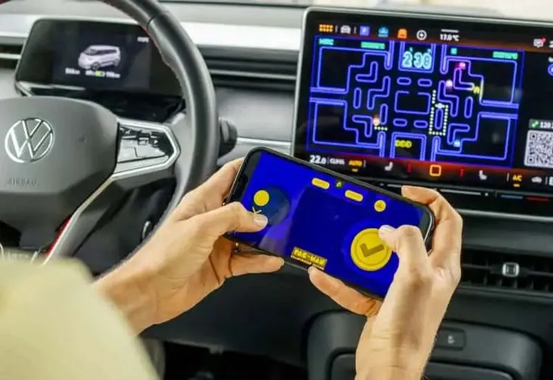 Volkswagen позволит превратить смартфоны пассажиров в игровые контроллеры